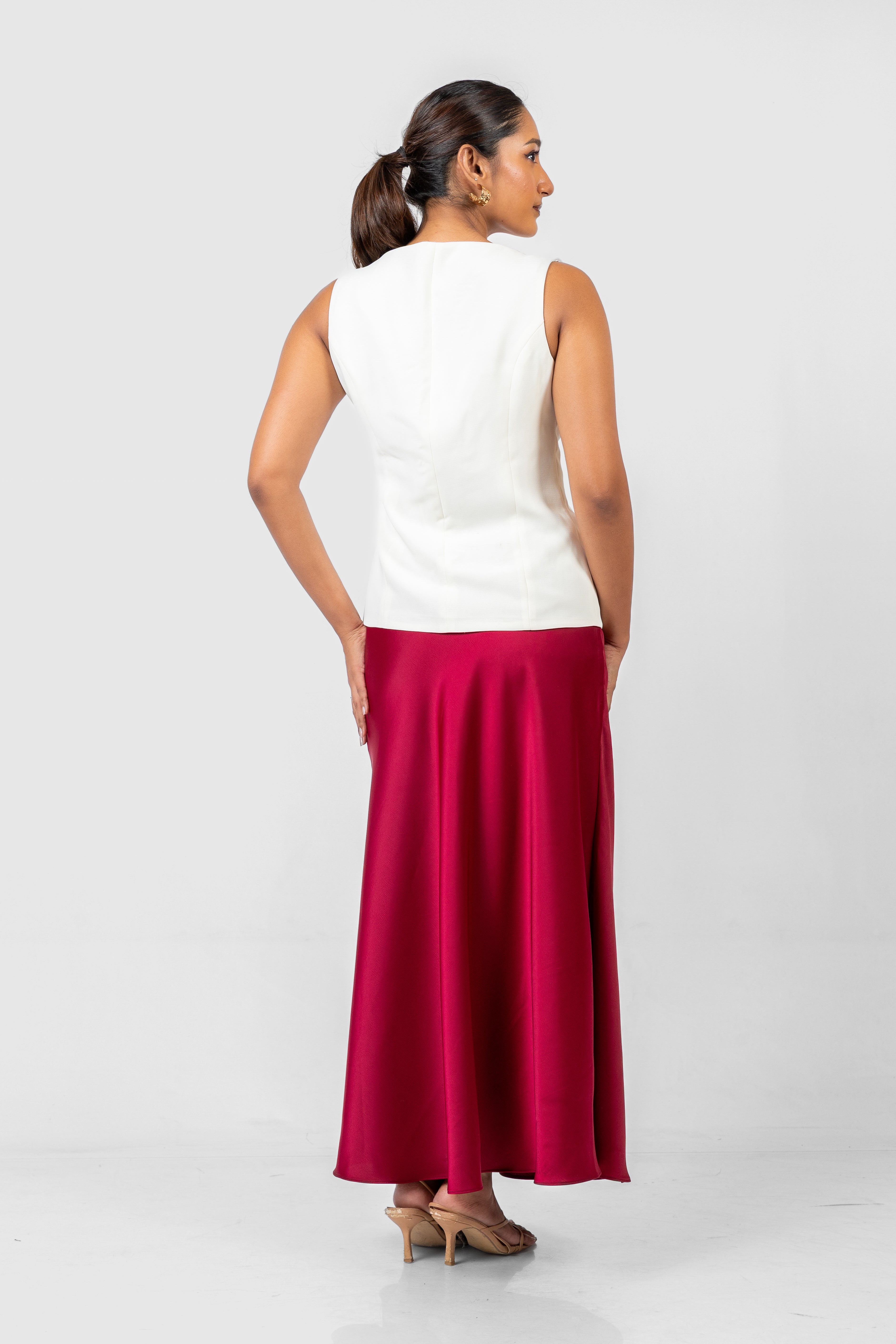 Classic Satin skirt with Scoop Neck Vest